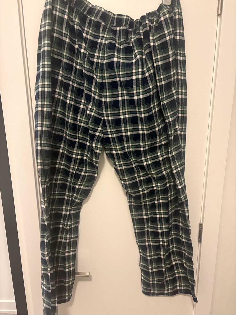Brand new Eddie Bauer Green and Navy Plaid Lounge Pants